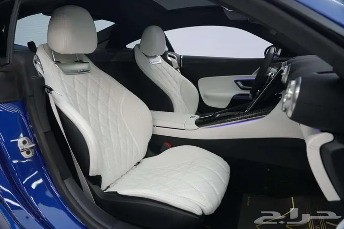 مرسيدس GT 43 AMG موديل 2025 أصفار خليجي أزرق أبيض كريستال 8