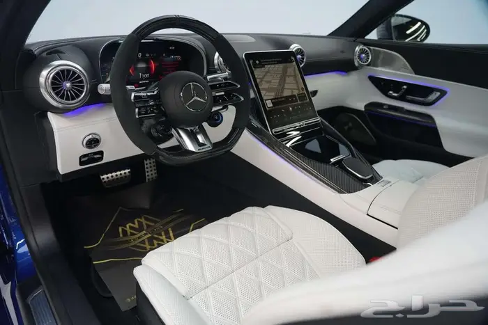 مرسيدس GT 43 AMG موديل 2025 أصفار خليجي أزرق أبيض كريستال 7