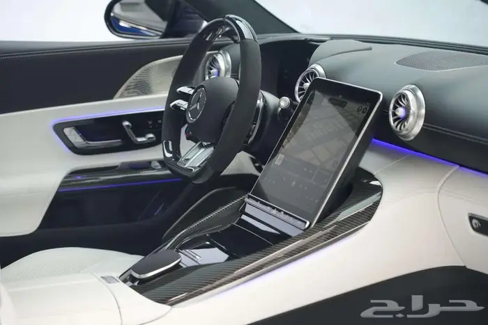 مرسيدس GT 43 AMG موديل 2025 أصفار خليجي أزرق أبيض كريستال 14
