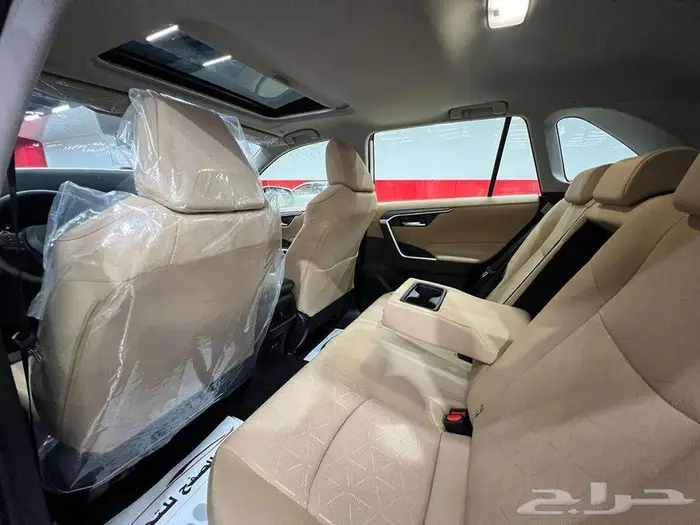 تويوتا راف فور XLE 4X4 موديل 2025 4