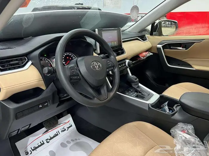 تويوتا راف فور XLE 4X4 موديل 2025 9