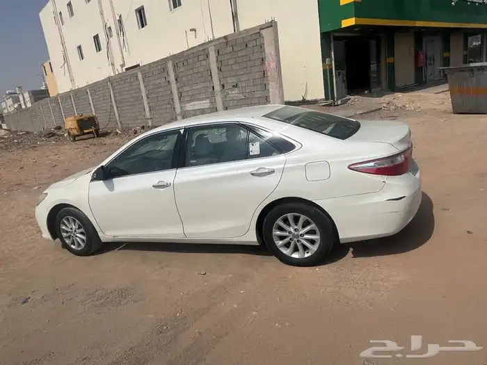 سيارة كامري موديل 2016 3