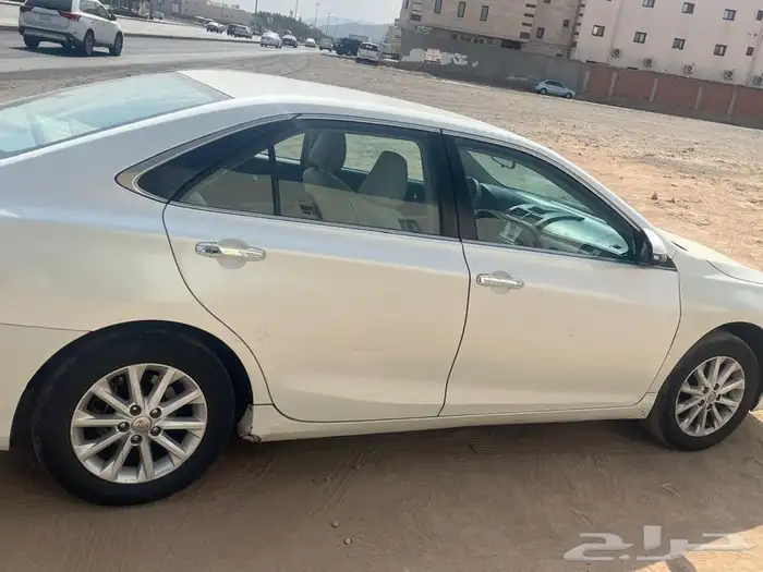 سيارة كامري موديل 2016 5