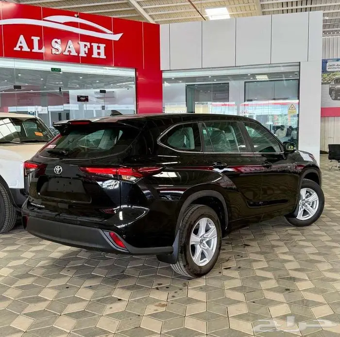 تويوتا هايلاندر LE4X2 موديل 2025 8