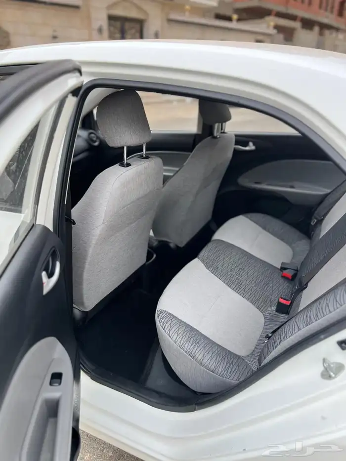 كيا بيجاس2022 11