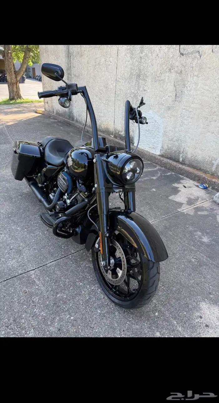 هارلي رودكنج 2022 Harley-Davidson Road King Blackout 1