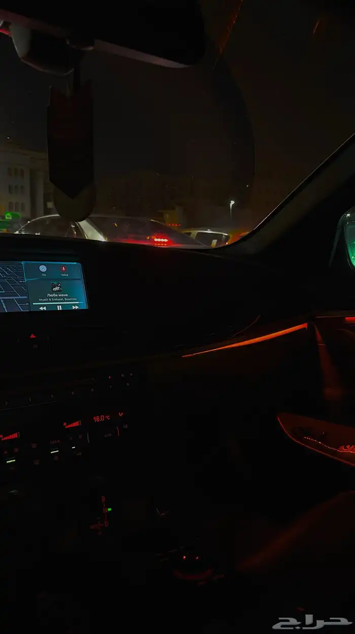 BMW 523i بي ام دبليو الفئة الخامسة 7