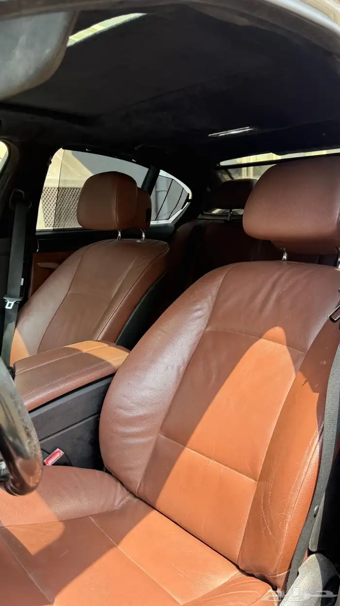 BMW 523i بي ام دبليو الفئة الخامسة 15