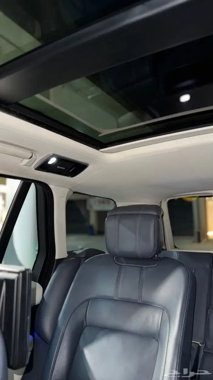 رنج روفر أوتوبيوقرافي تم البيع 10