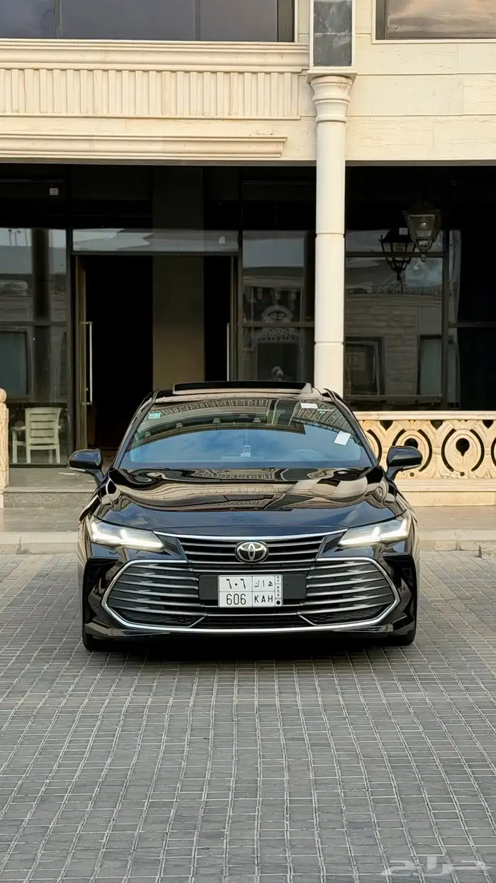 أفالون 2020 بريميوم اللوحة خارج البيعة 1