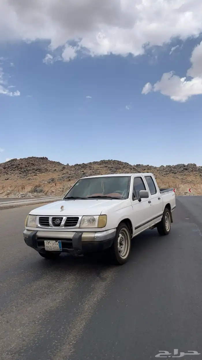 نيسان ددسن 2001 بنزين 8