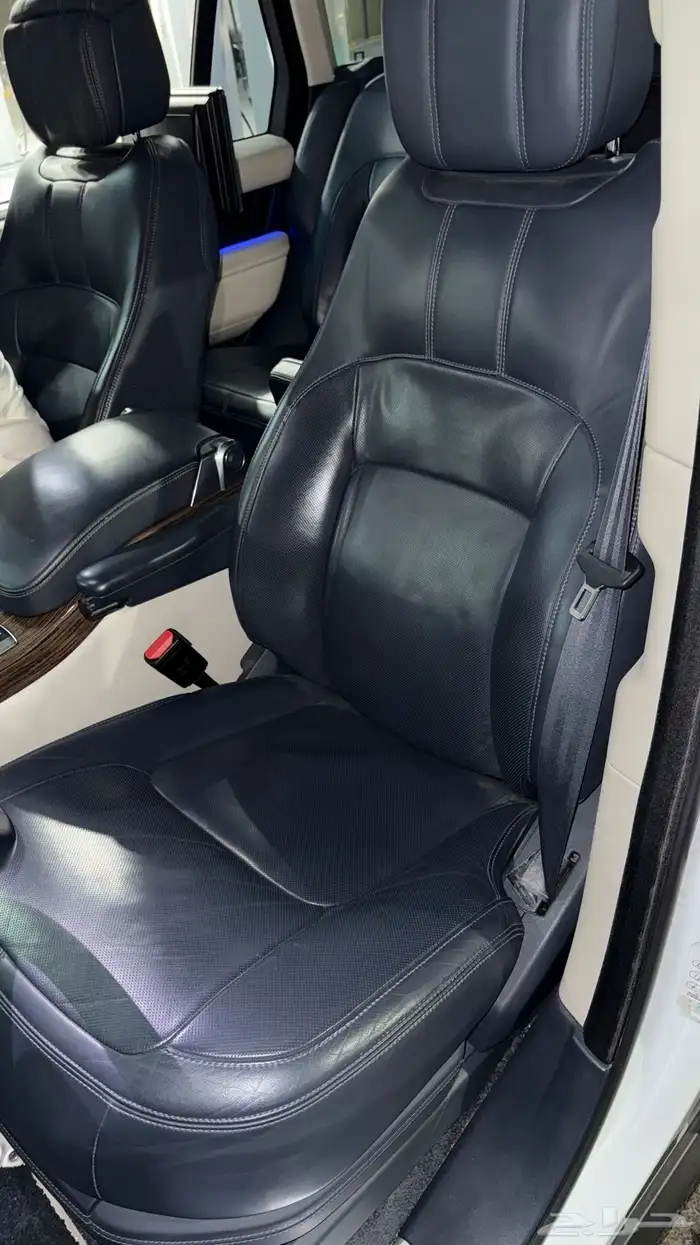 رنج روفر أوتوبيوقرافي تم البيع 9