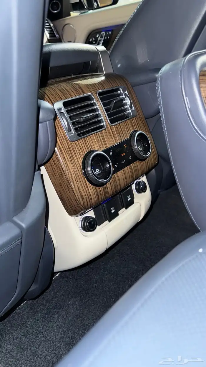 رنج روفر أوتوبيوقرافي تم البيع 20