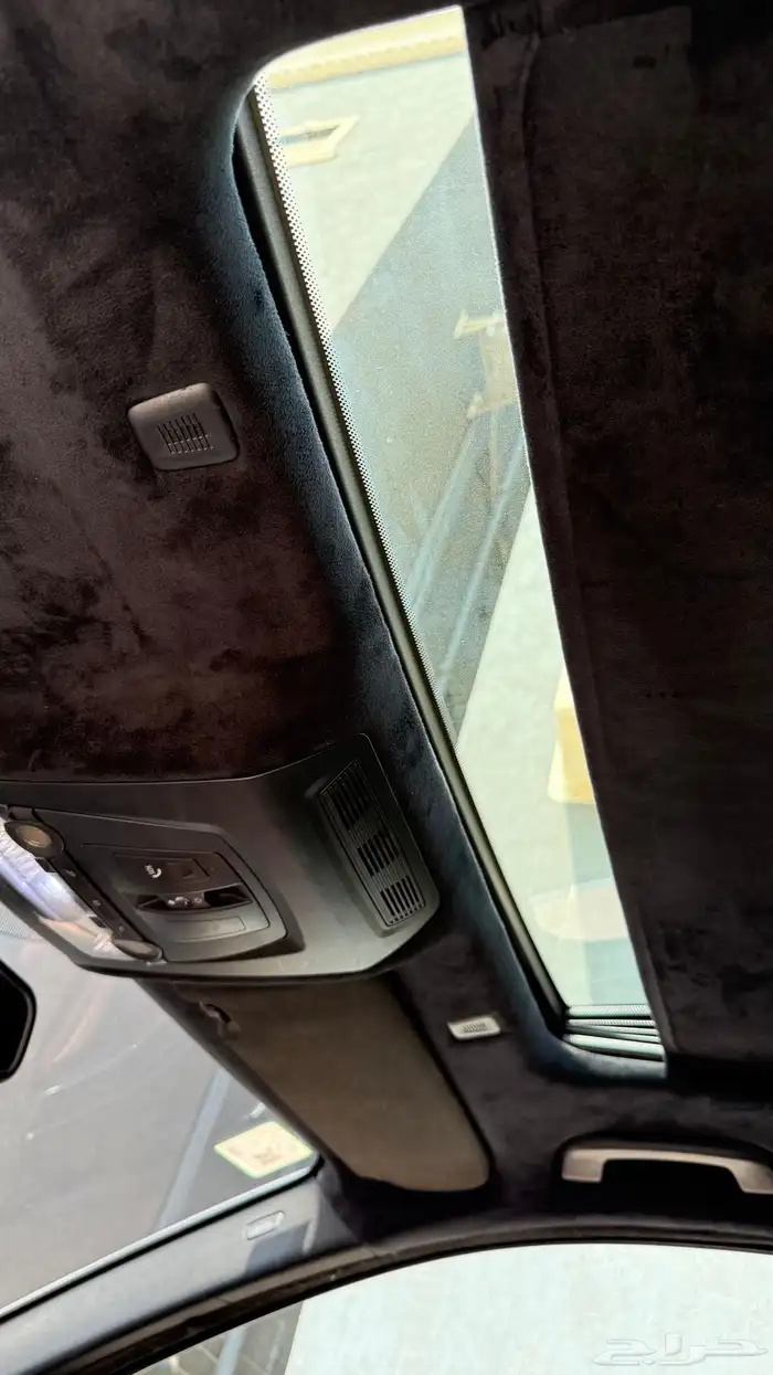 BMW 523i بي ام دبليو الفئة الخامسة 12