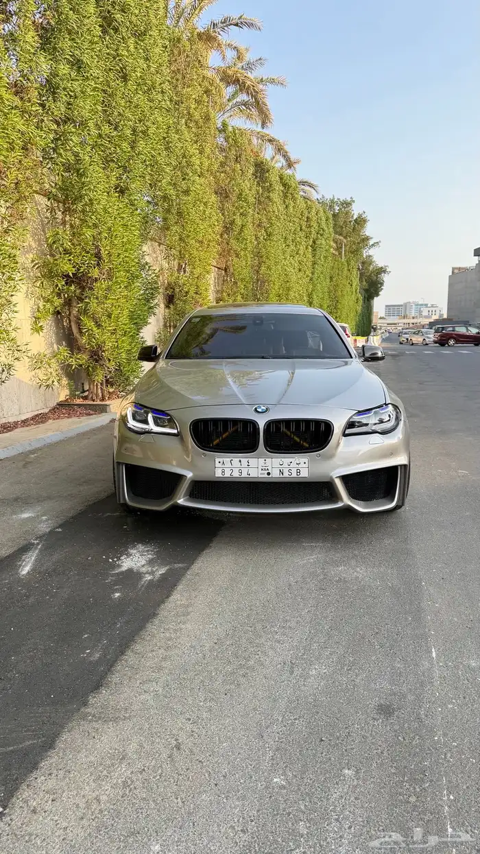 BMW 523i بي ام دبليو الفئة الخامسة 3