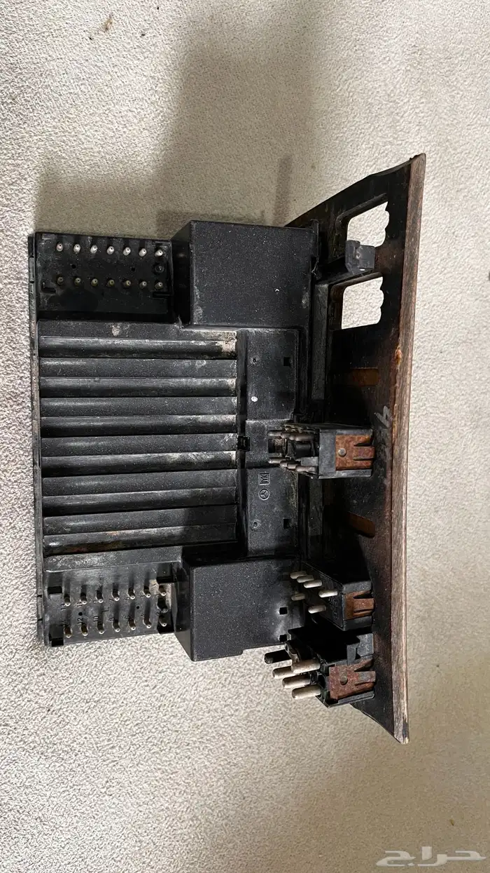 قطع مرسيدس بنز 560 لايجي الا الصامل 8