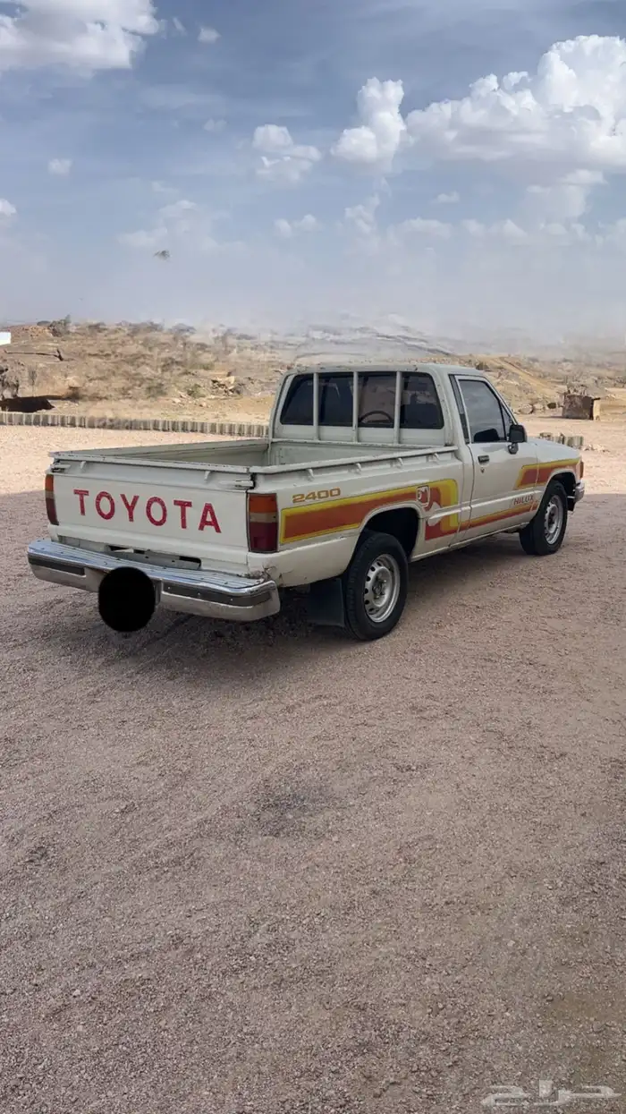 هايلوكس 88 للبيع 1