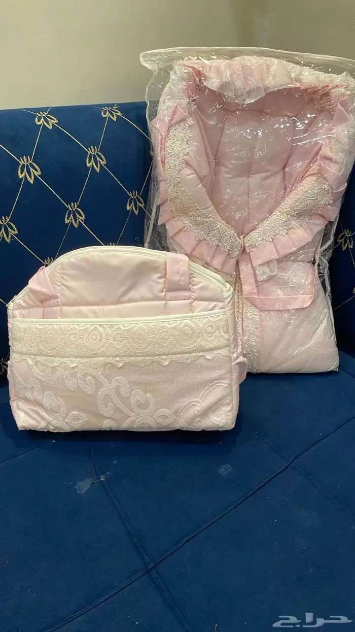 مفارش للنفاس مع سرير البيبي مع بيت وشنط وشي آخر 1