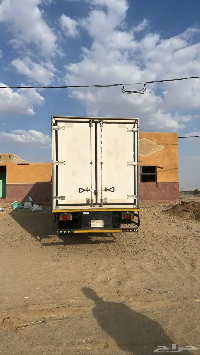 دينا ايسوزو موديل 2008 4