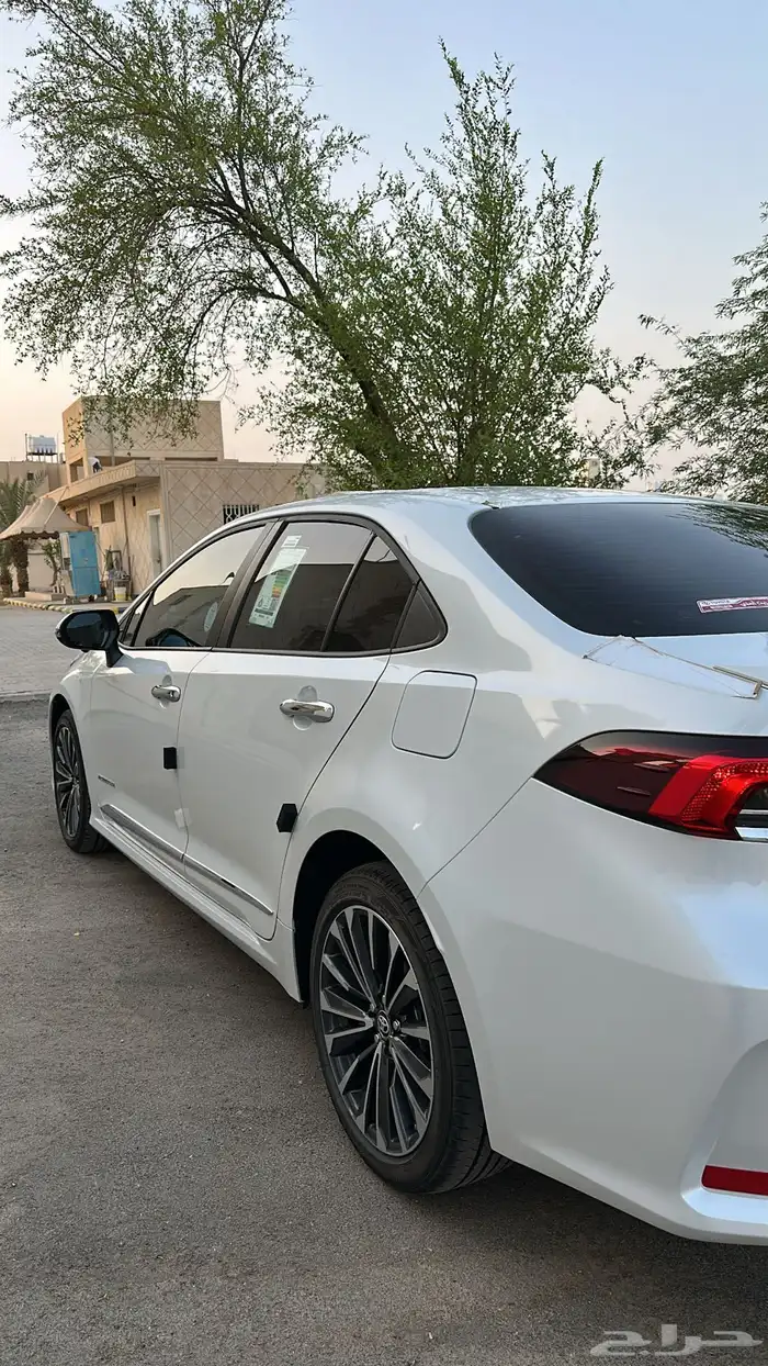 كورلا 2024فل كامل2.0 ممشى 1400 كيلو 6