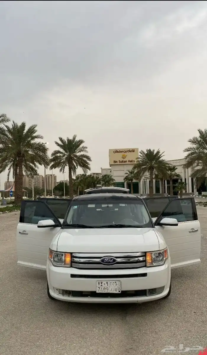 فورد فلكس 2011 0