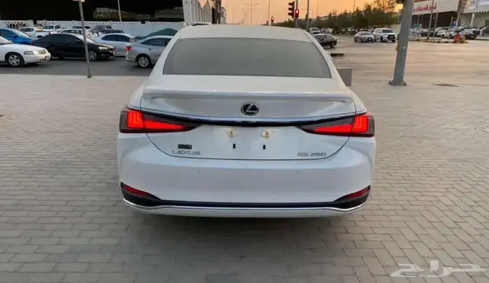 لكزس es250 ستاندر 2025 كاش واقساط 15