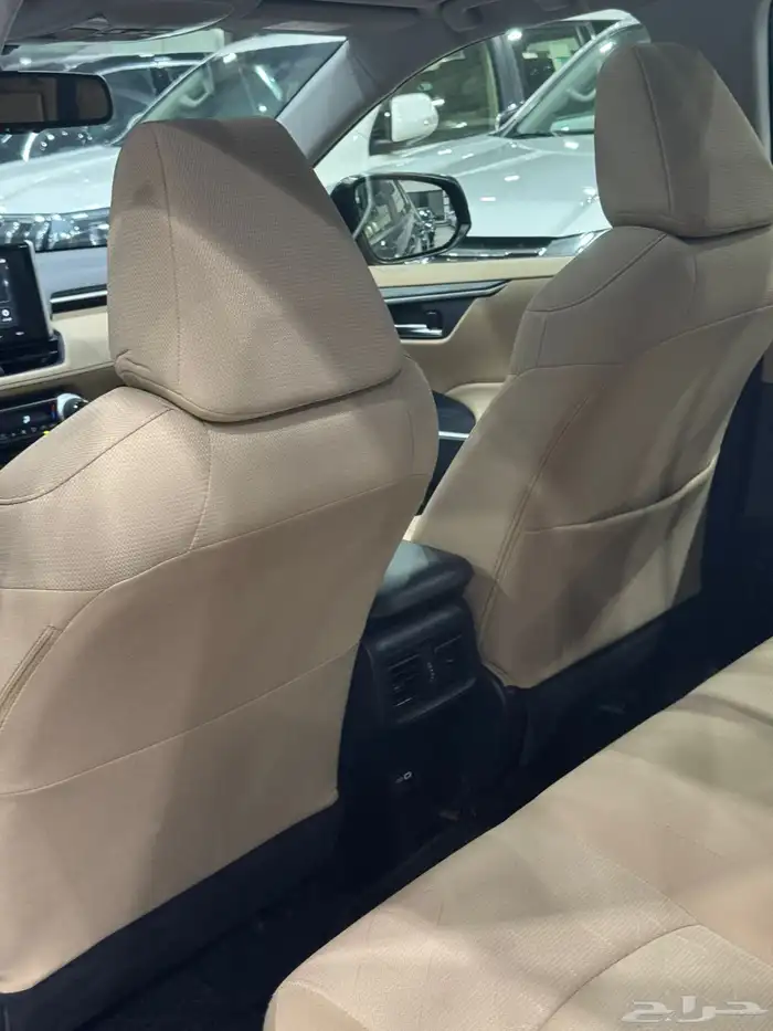 تويوتا راف فور 2024 نص فل - عداد 69 الف كيلو 7