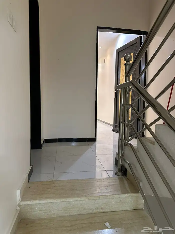 دور علوي للإيجار 0