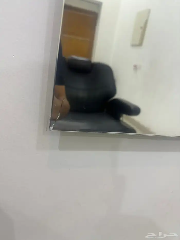 اغراض حلاق احواض ومرايا ودولاب 10