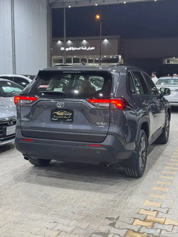 تويوتا راف فور 2024 نص فل - عداد 69 الف كيلو 4