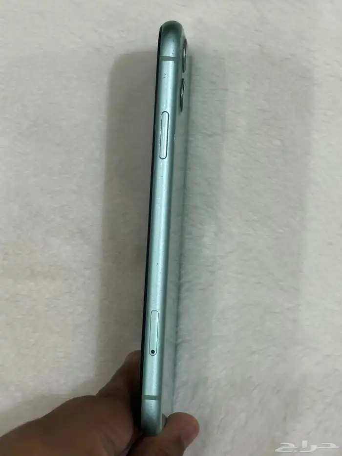 سلام عليكم معروض لكم iPhone 11 3
