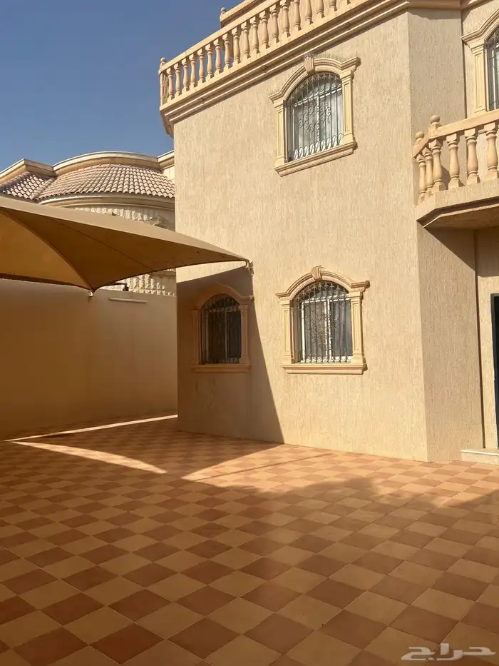 فيلا للبيع في حي العاصمة بالدرعية 13