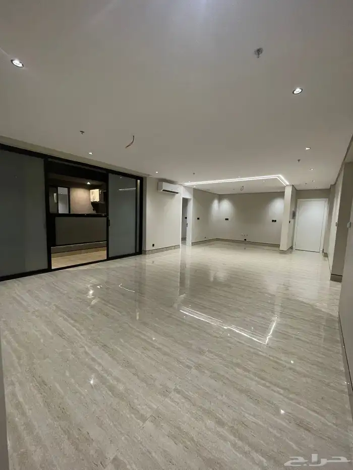 شقق تمليك بتصميم مودرن مساحات 212 متر 6