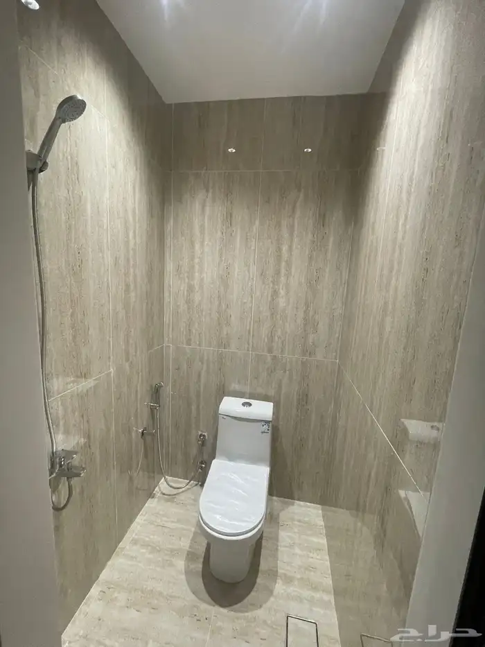 شقق تمليك بتصميم مودرن مساحات 212 متر 16