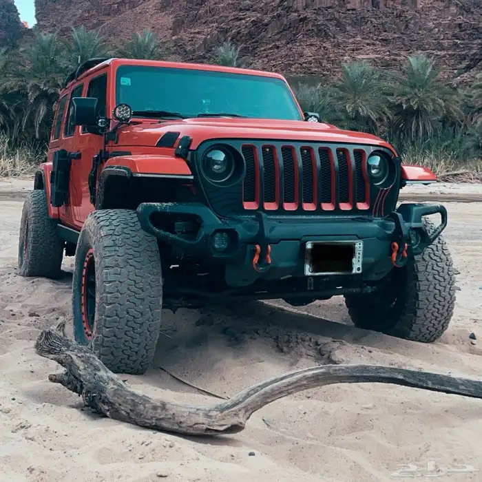 تصميم مميز Jeep Wrangler JLU Sahara 0