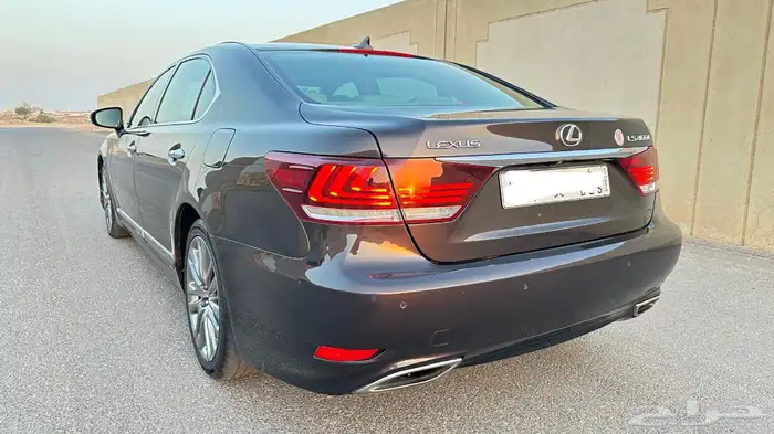 لكزس LS 460 لارج موديل 2013 10