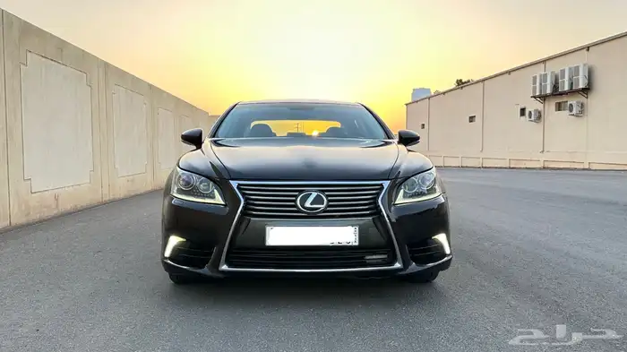 لكزس LS 460 لارج موديل 2013 4