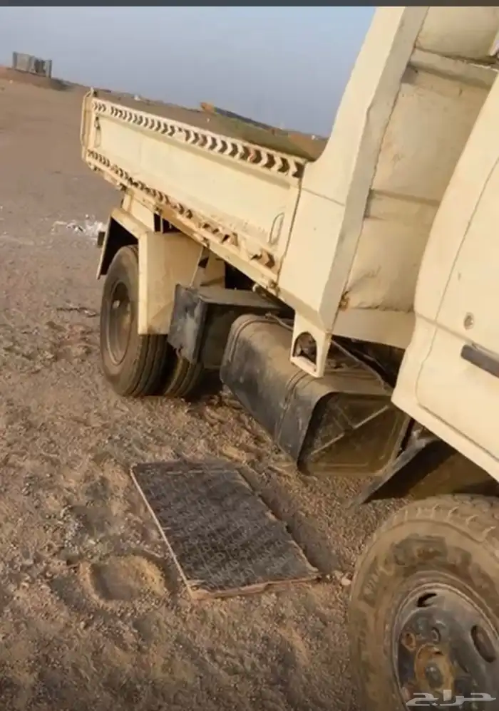 قلاب 82 للبيع 0