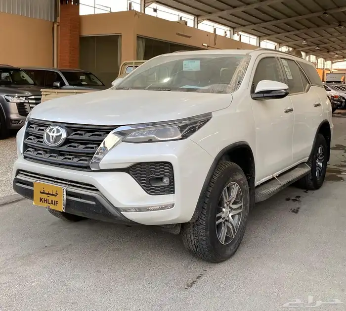 تويوتا فورشنر موديل 2023 Vx 1 1