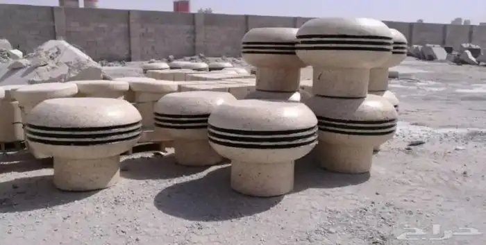 كراسي خرسانية وحاويات واحواض للحدائق 19