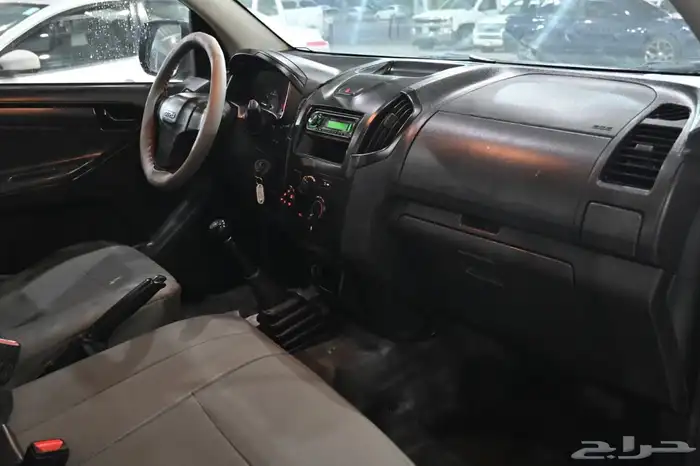 ايسوزو دماكس 8