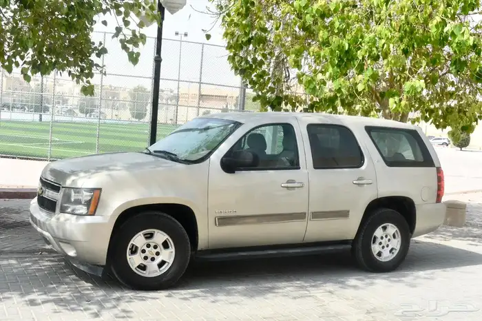 شفروليه تاهو LT 2013 ذهبي دبل وارد الجميح 1