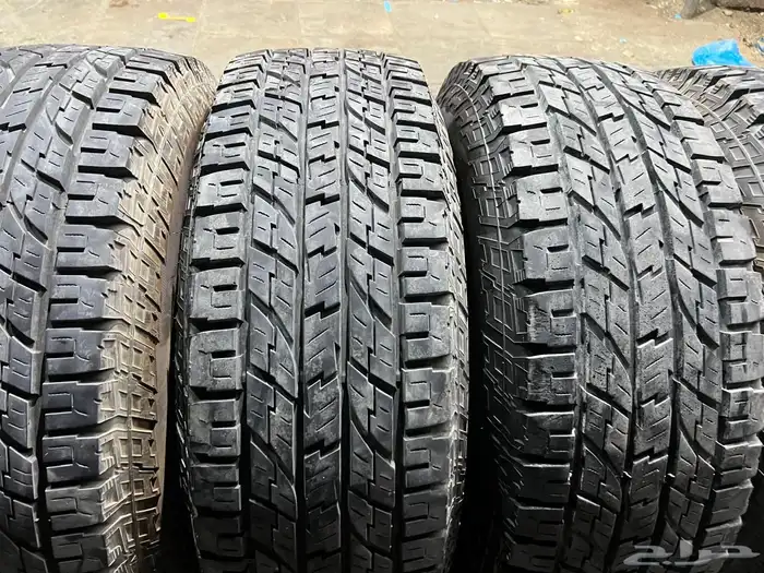 كفرات نص حجري يوكهاما مقاس 285 70 17 11