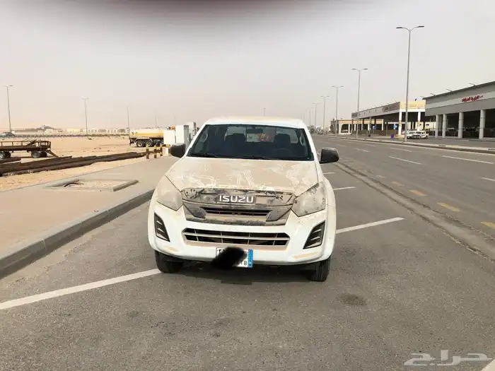ايسوزو ديماكس 2023 جديد ممشى بسيط 1