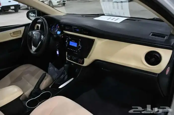 تويوتا كرولا 2018 11