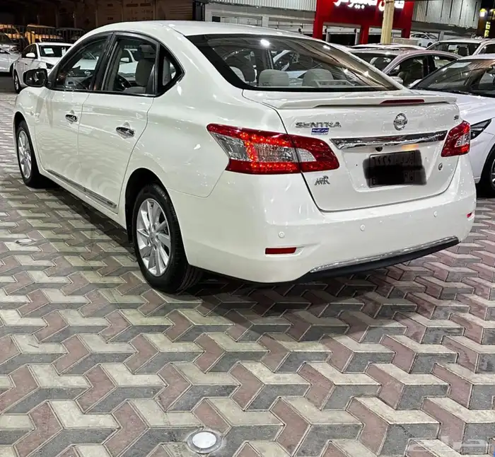 نيسان سنترا موديل 2020 على الشرط 3