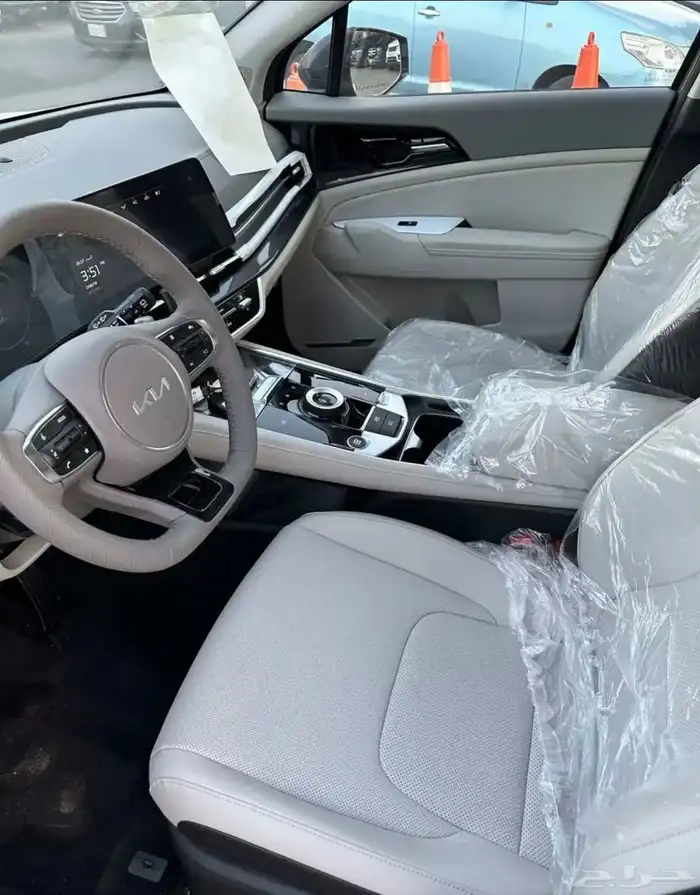 كيا سبورتاج لارج GLS 2025 مع عروض اليوم الوطني 3