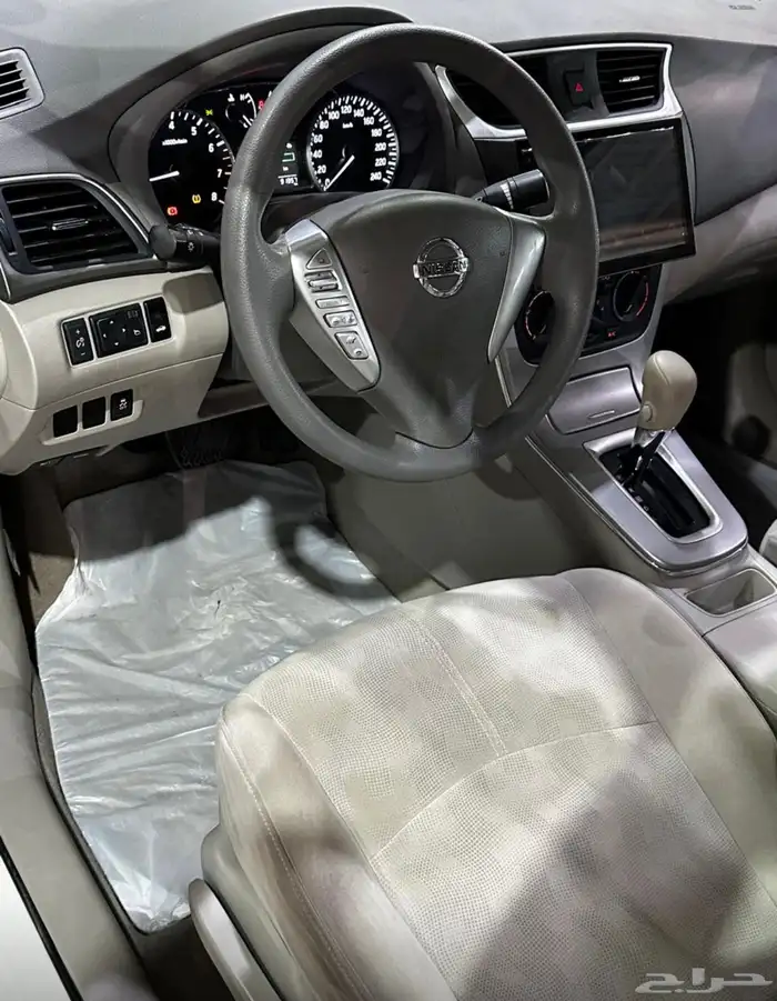 نيسان سنترا موديل 2020 على الشرط 7