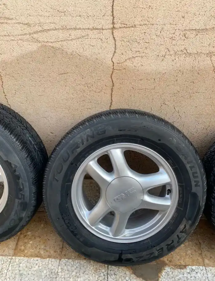 جنوط نضيفة جدا ولا يوجد اي تلحيم او رجة ولا تشتكي من شيء 0