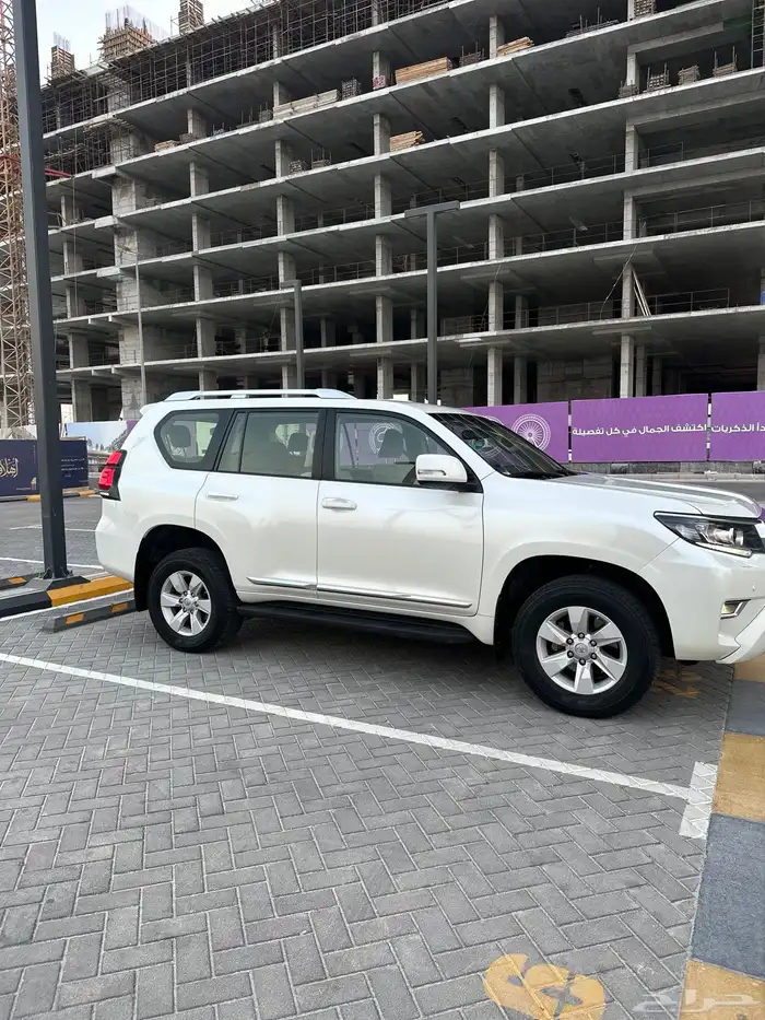 برادو 2022 6سلندر للبيع 3